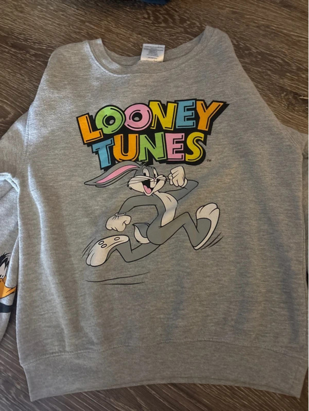 Women’s Looney Tunes sweatshirts